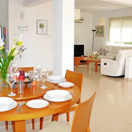 Ideal In Coral Bay 빌라