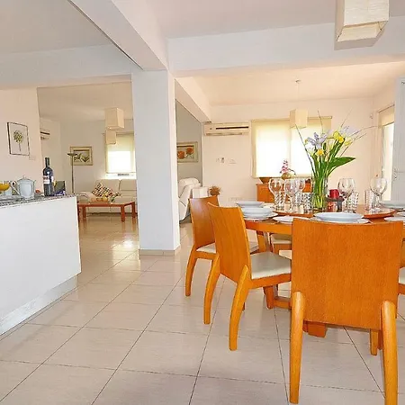 Villa Ideal In Coral Bay *