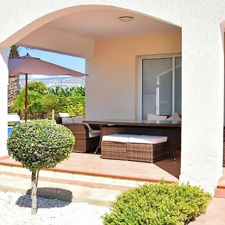 Ideal In Coral Bay * Peyia