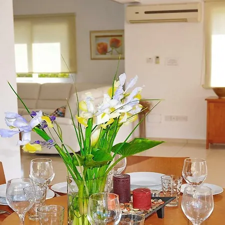 Villa Ideal In Coral Bay